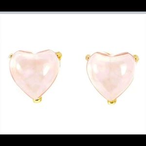Heart Shape 2.00ct Rose Quartz in 18k yg setting